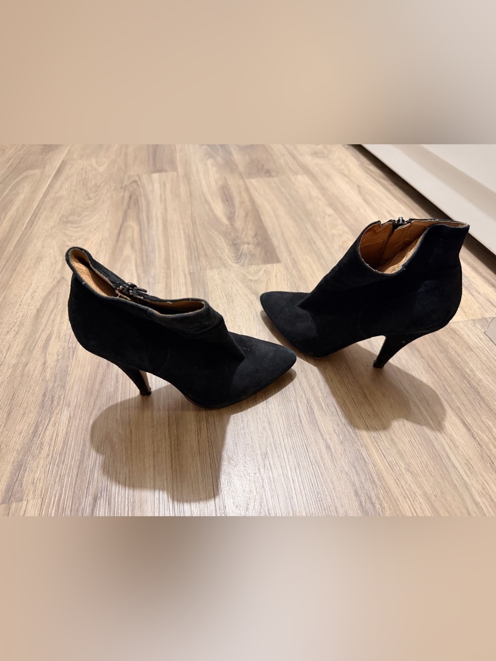 Women's Black Suede Pointed-Toe Ankle Booties